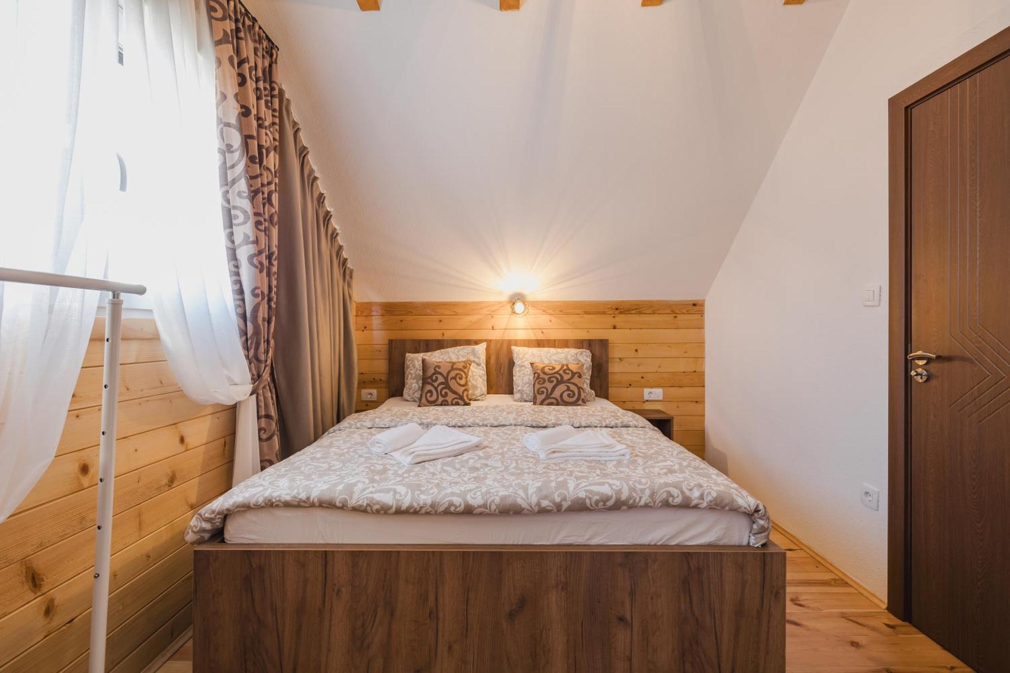 Mountain House Ivanovic Moticki Gaj エクステリア 写真