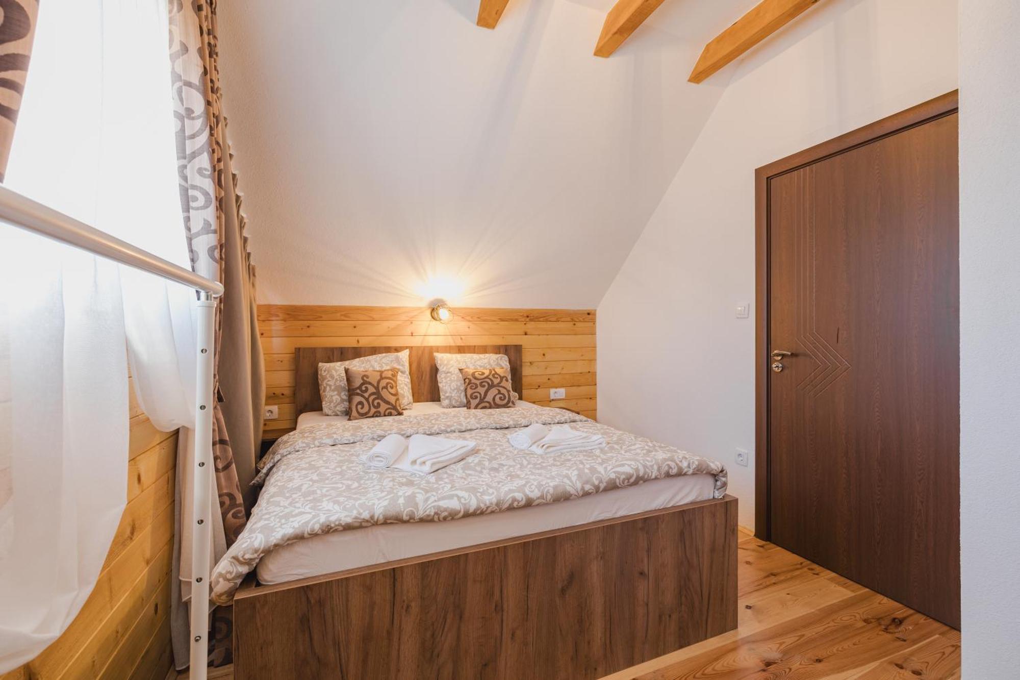 Mountain House Ivanovic Moticki Gaj エクステリア 写真