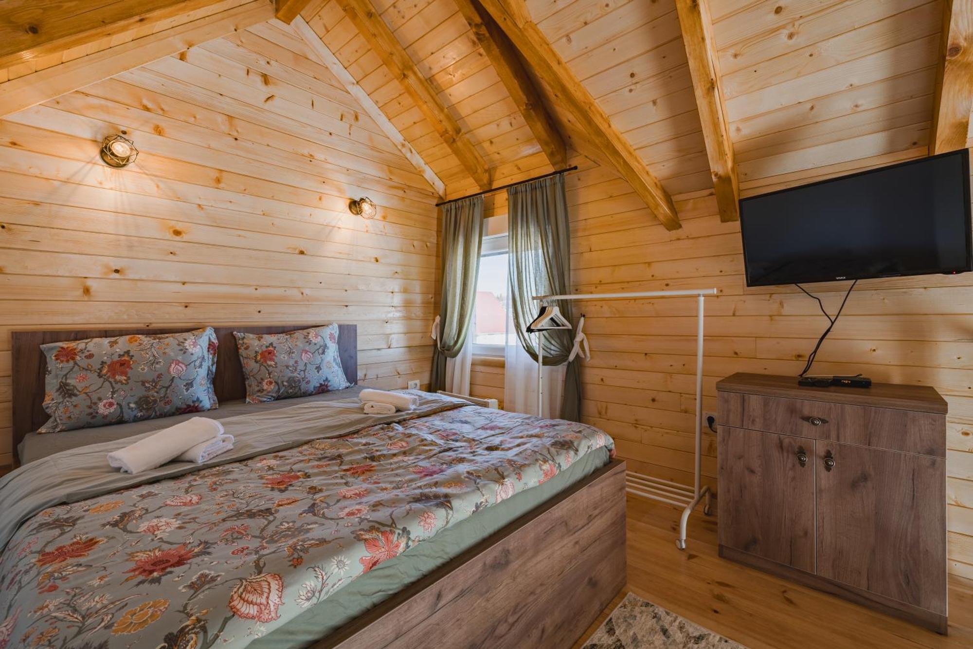 Mountain House Ivanovic Moticki Gaj エクステリア 写真